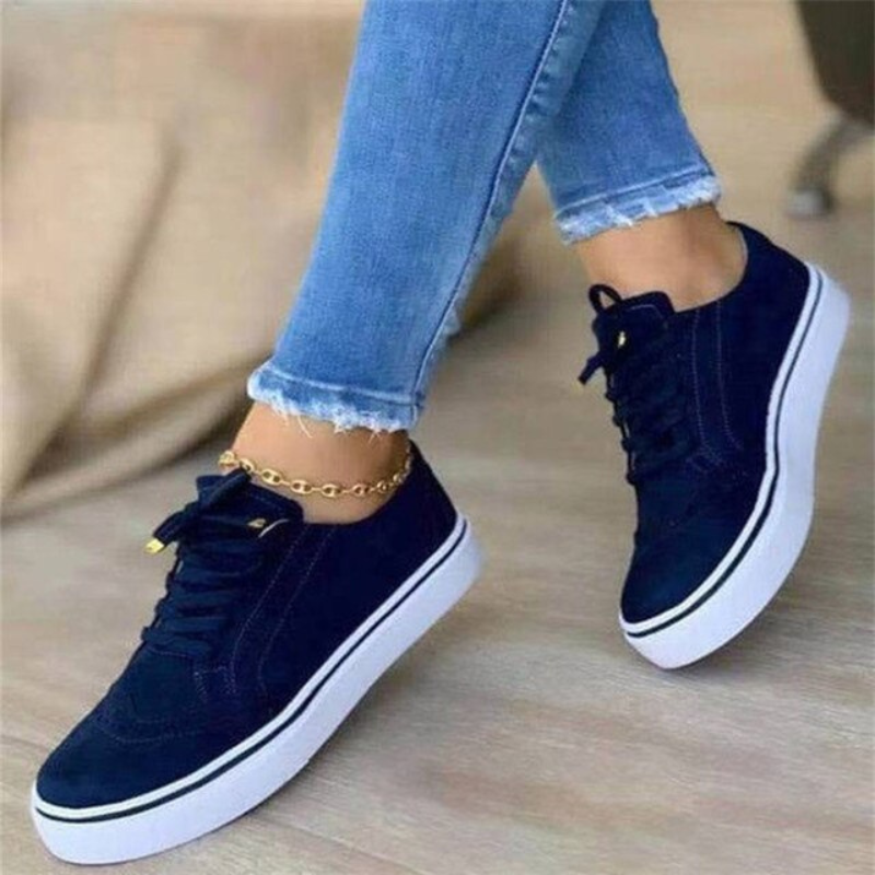 Amelia – Veterschoenen met ronde neus en platte zool Velani