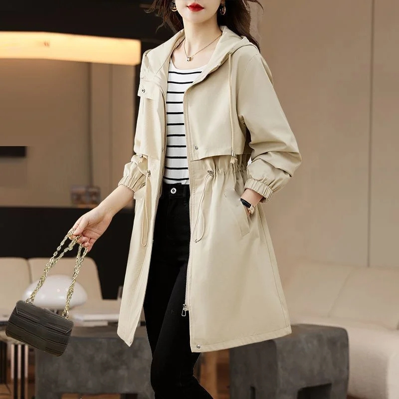 Valentina – Getailleerde Trenchcoat met Capuchon en Ritssluiting Velani
