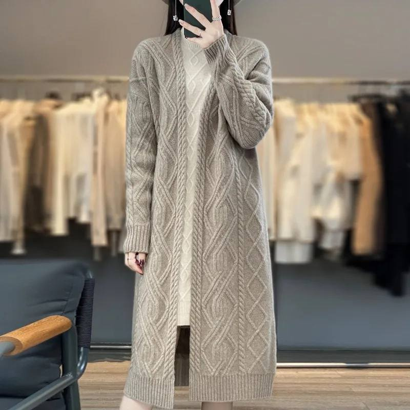 Jennifer – Fijngebreide Two-Piece Set met Rechte Mouwen Velani