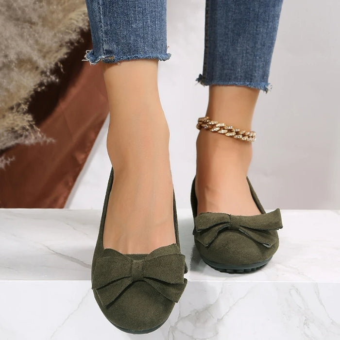 Quinn – Platte zool schoenen met ronde neus en strikdetail Velani