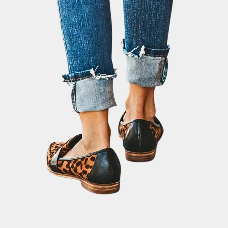 Lyra – Stijlvolle Flats Puntige Neus Shallow Slip-On Loafers Velani