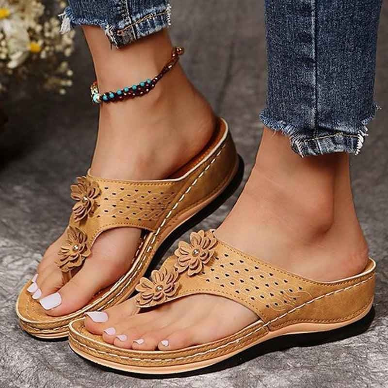 Isaura – Sandalen met Dikke Zool en Bloemmotief Velani