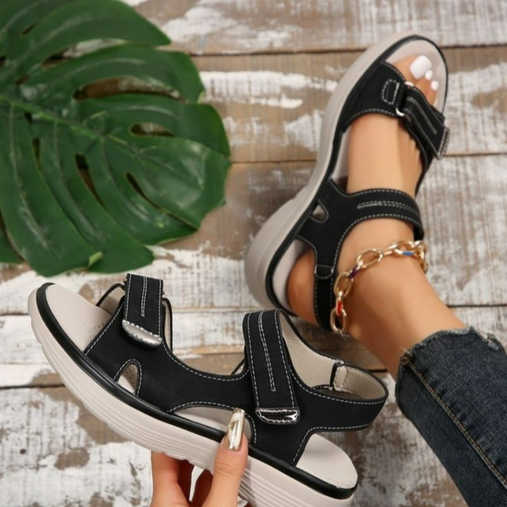 Selina – Sandalen met Dikke Zool en Verstelbare Bandjes Velani