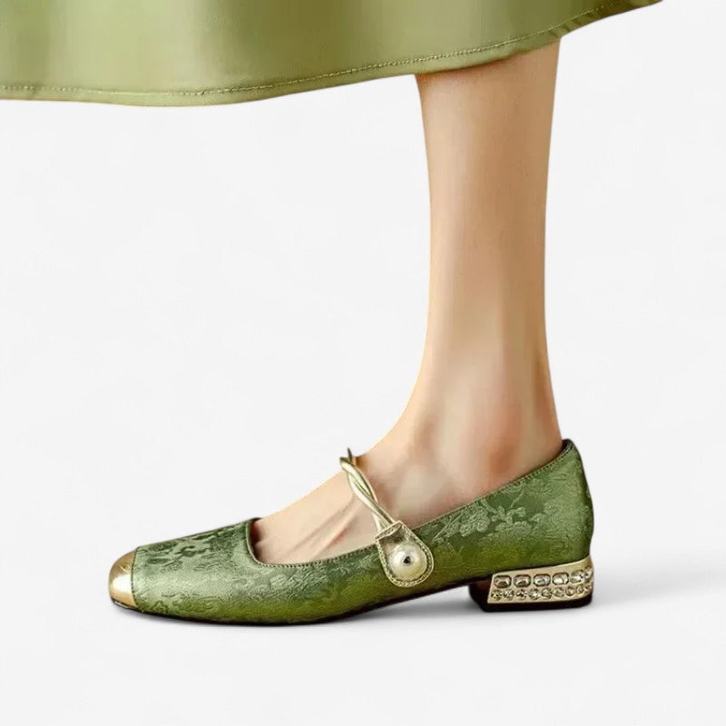 Hazel – Sandalen met lage hak en ronde neus Velani